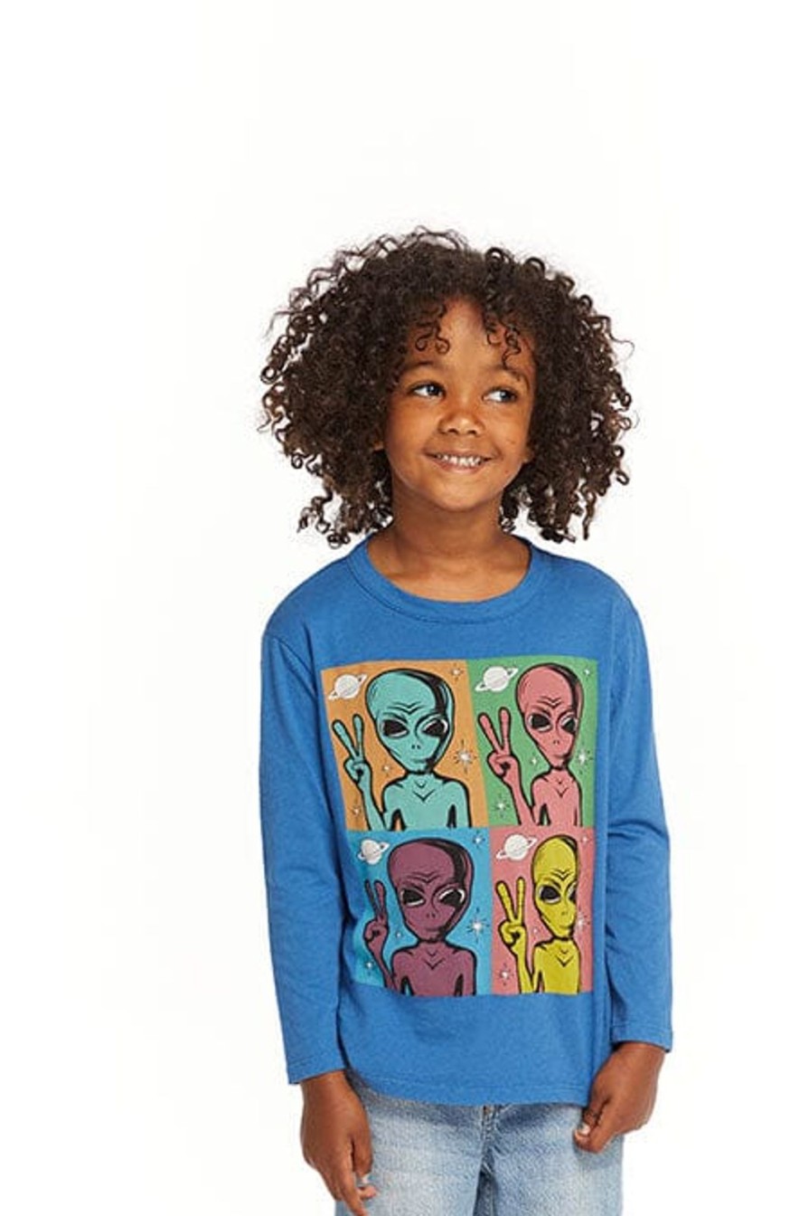 Child Chaser | Peace Alien T-Shirt